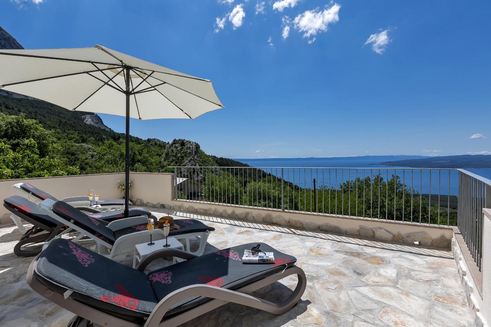 Holiday Home Marta With Heated Pool,Grill,Sea View Bast Buitenkant foto