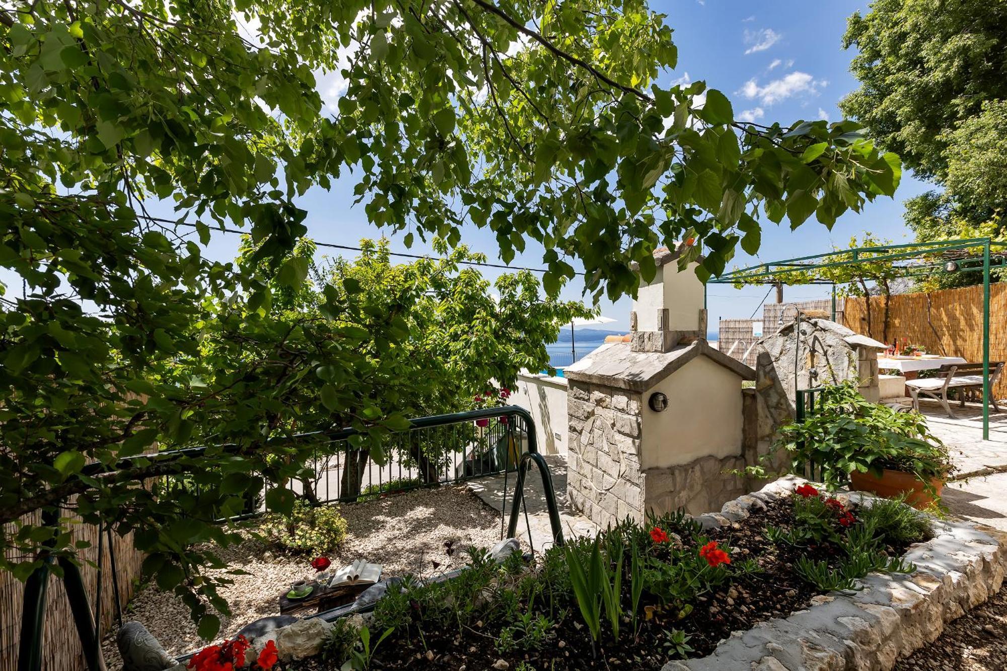 Holiday Home Marta With Heated Pool,Grill,Sea View Bast Buitenkant foto